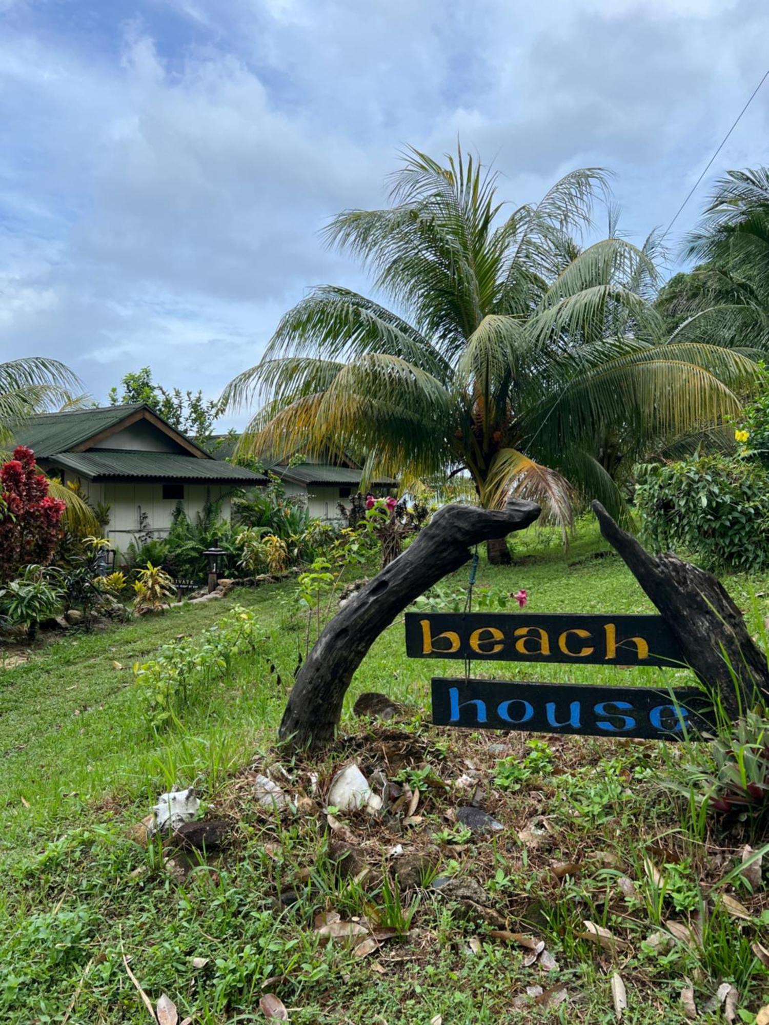 House Guest house *